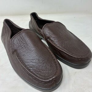 New Minnetonka Brown Leather Loafers